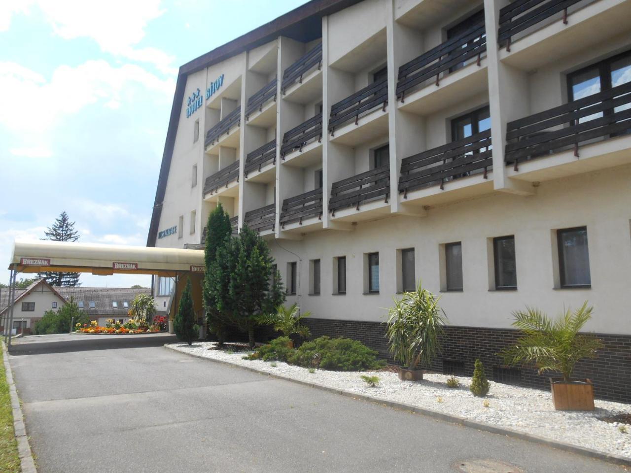Hotel Bitov Exterior photo